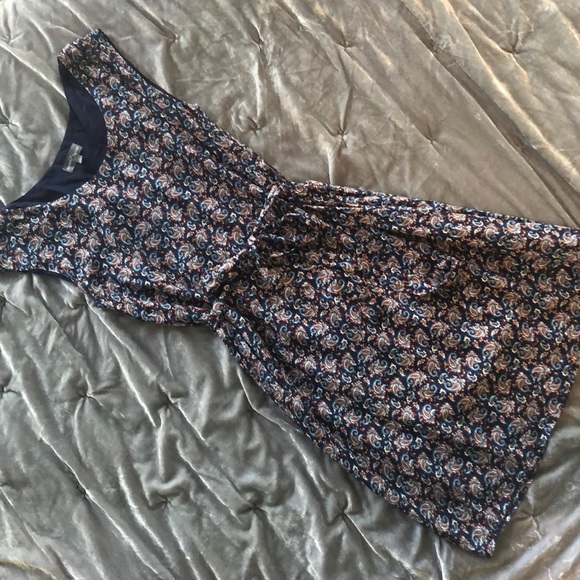 Market and Spruce paisley dress with tie at waist - Picture 7 of 8